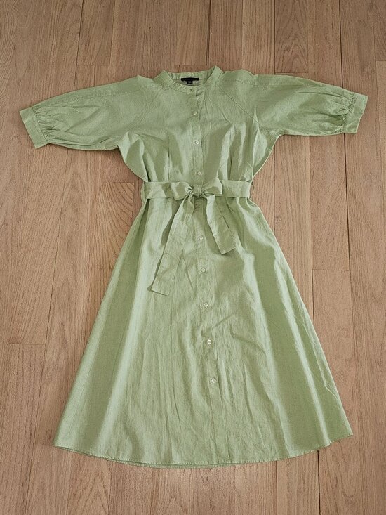 Saks Fifth Avenue Dresses & Skirts - SAKS FIFTH AVENUE WOMENS SHORT SLEEVED DRESS SZ M